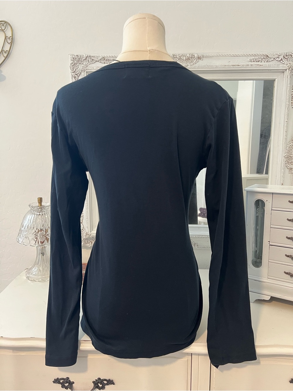 vintage grunge black long sleeve top with rose graphic - Picture 4 of 5